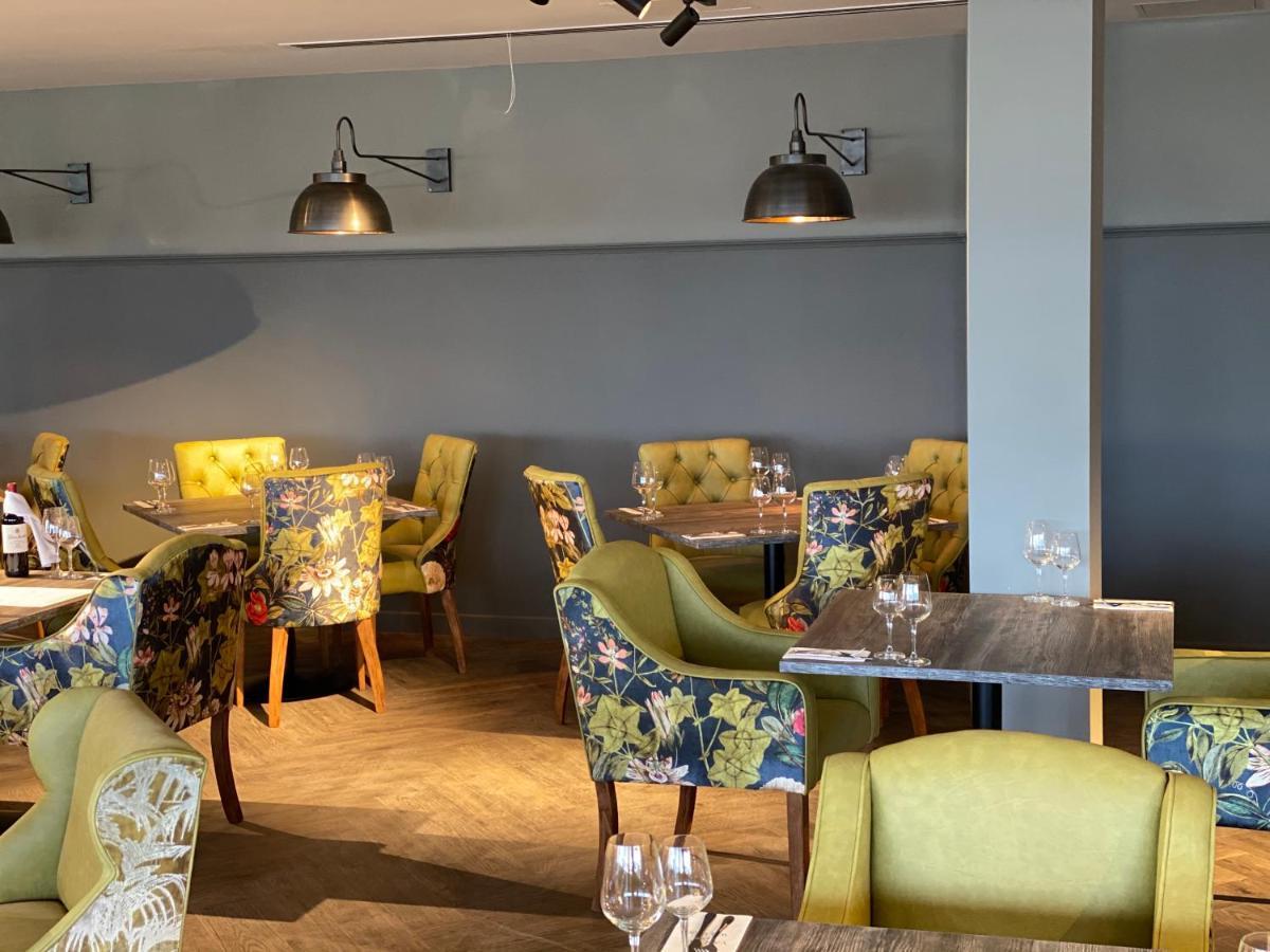 Wildes Inns Chesterfield Extérieur photo