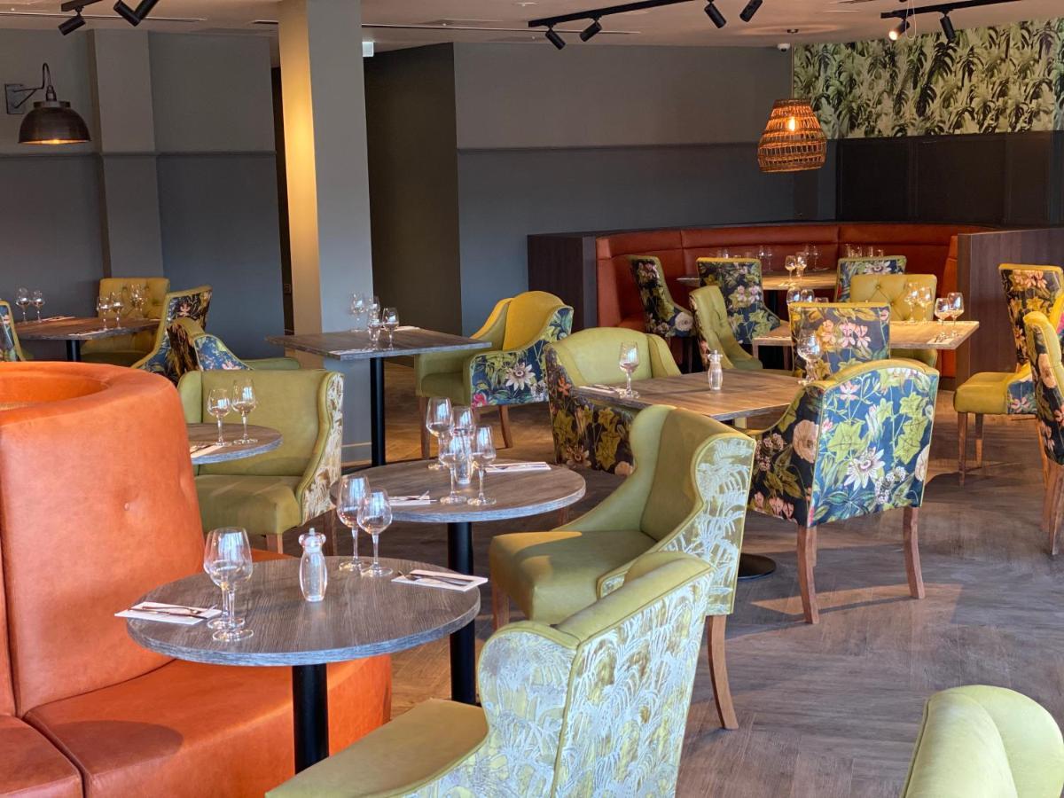 Wildes Inns Chesterfield Extérieur photo