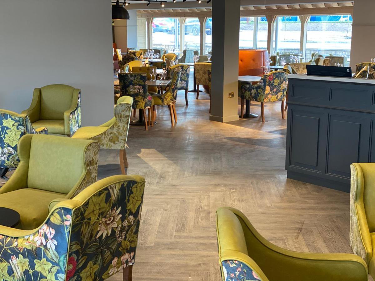 Wildes Inns Chesterfield Extérieur photo
